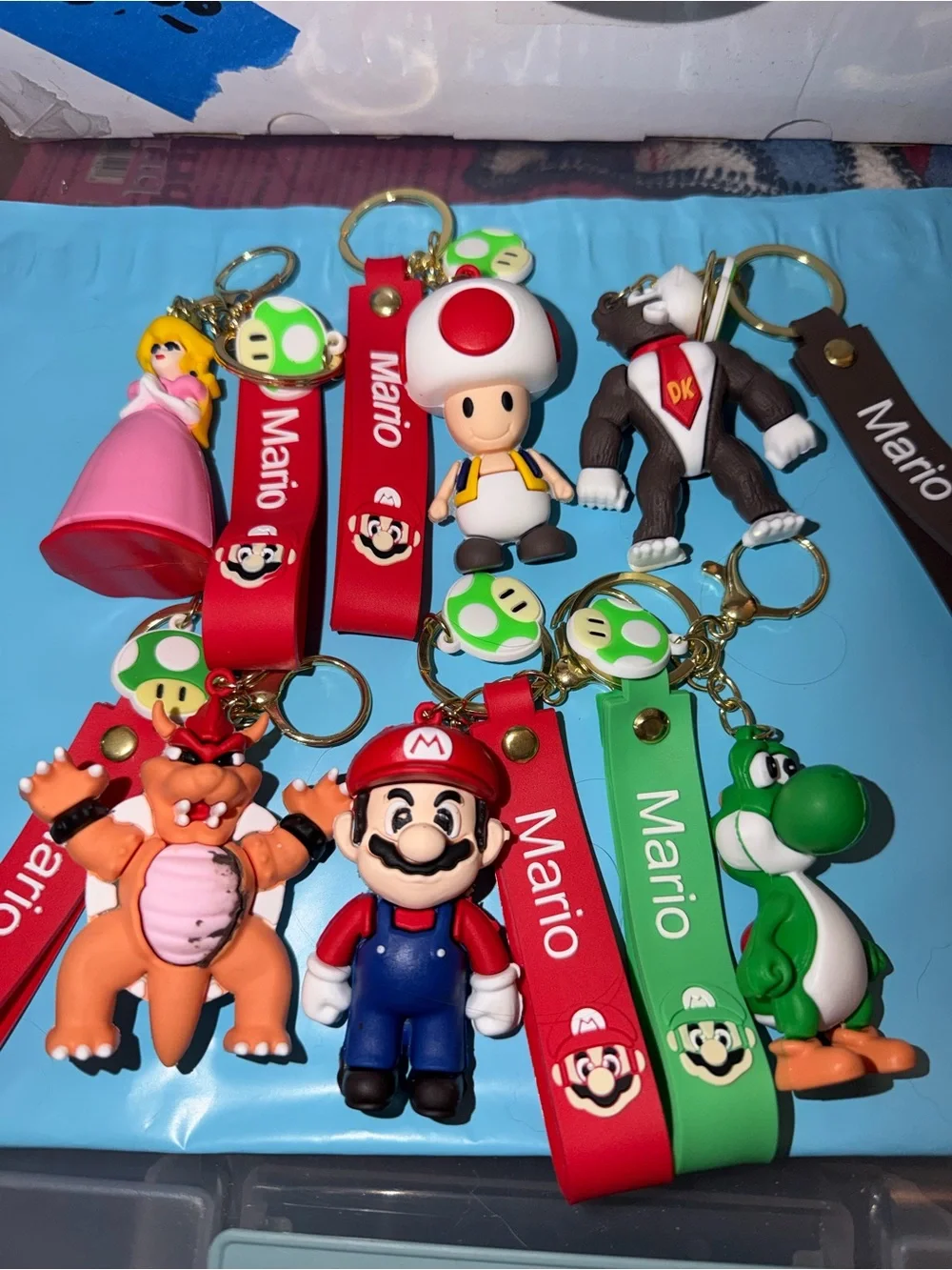 Super Mario Character Keychain Set